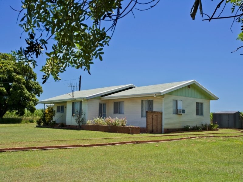 2246 Gin Gin Road, South Kolan QLD 4670