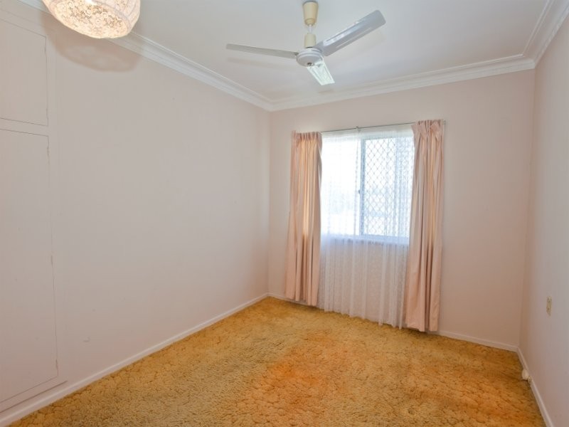 2246 Gin Gin Road, South Kolan QLD 4670