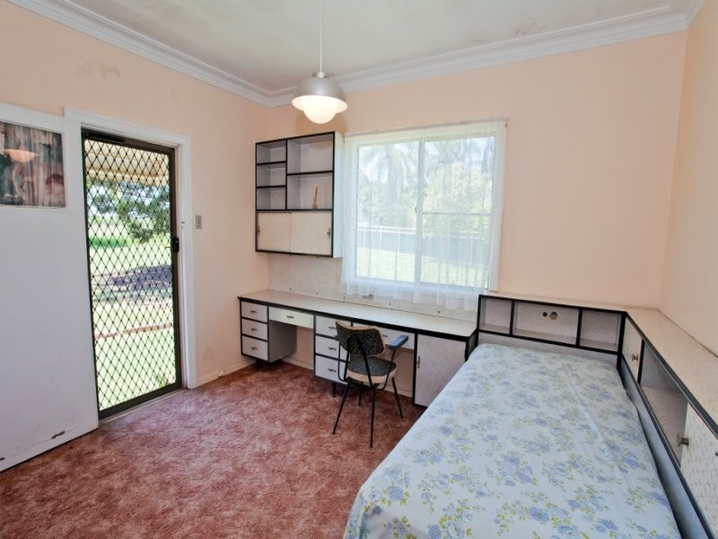 2246 Gin Gin Road, South Kolan QLD 4670