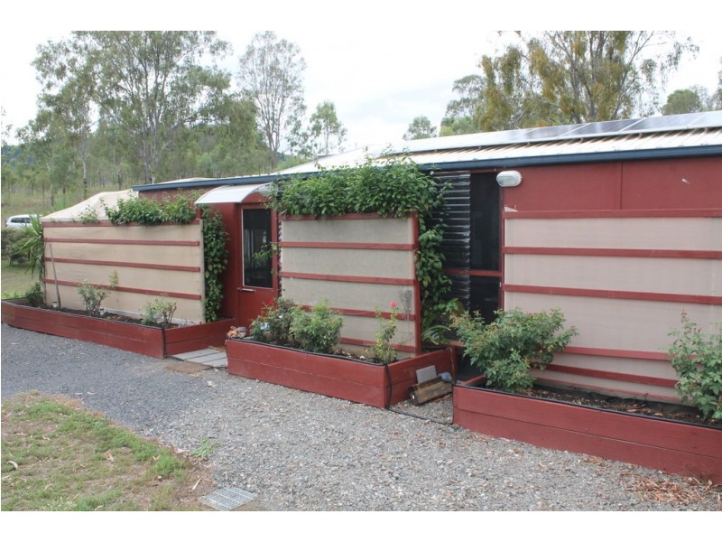 7 Evans Street, Mount Perry QLD 4671