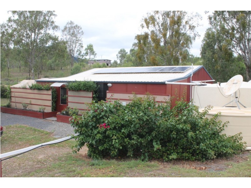 7 Evans Street, Mount Perry QLD 4671