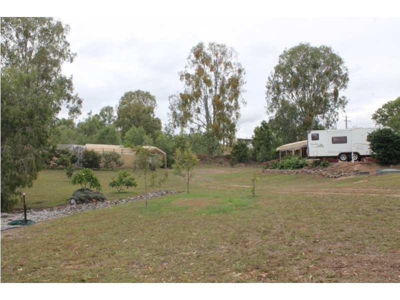 7 Evans Street, Mount Perry QLD 4671