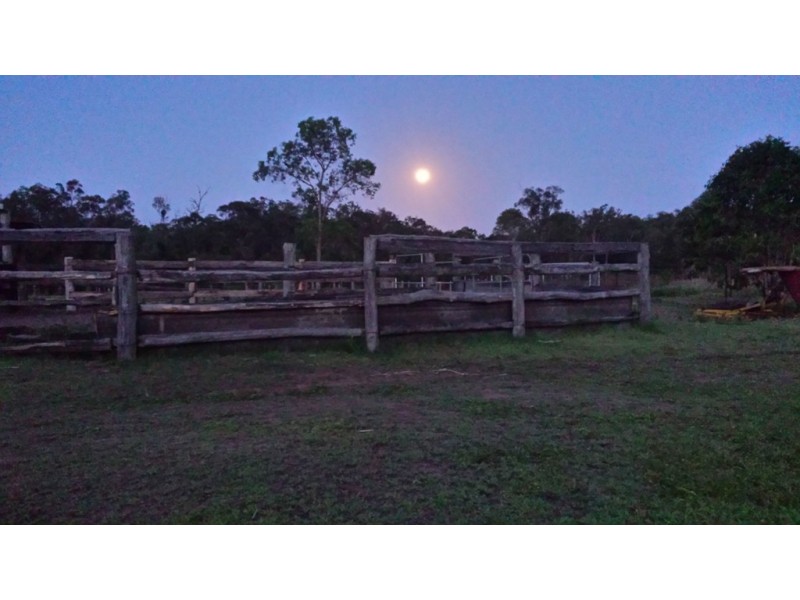 143 Wilkes Road, Farnsfield QLD 4660