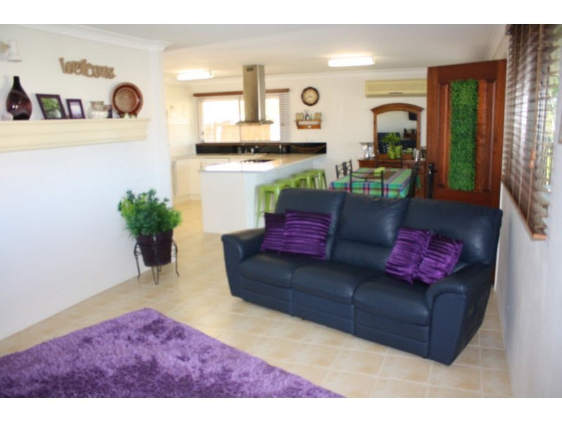 47 Bluewater Drive, Elliott Heads QLD 4670