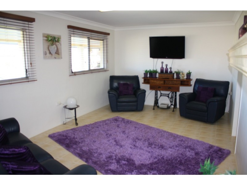 47 Bluewater Drive, Elliott Heads QLD 4670