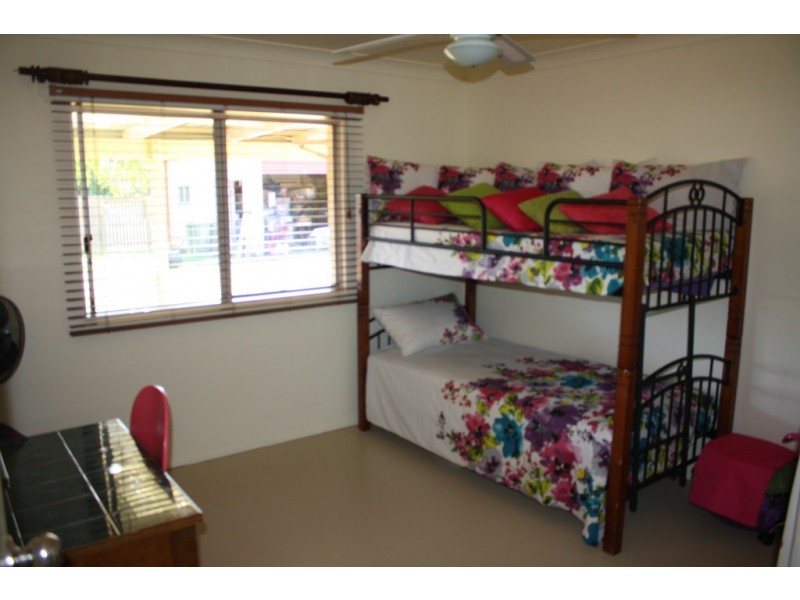 47 Bluewater Drive, Elliott Heads QLD 4670