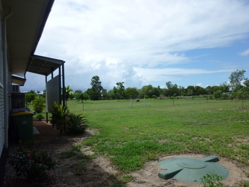 7A BELLBIRD CLOSE, Forrest Beach QLD 4850