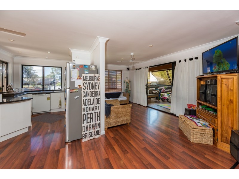 12 Alexander Drive, Moore Park Beach QLD 4670