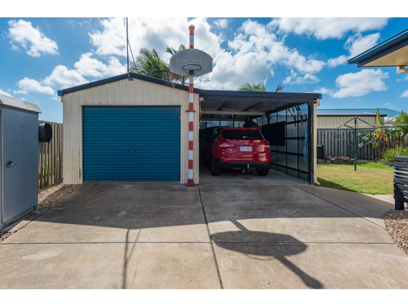 12 Alexander Drive, Moore Park Beach QLD 4670