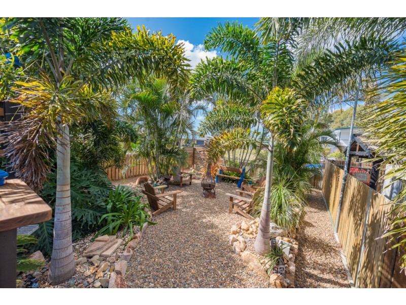 12 Alexander Drive, Moore Park Beach QLD 4670
