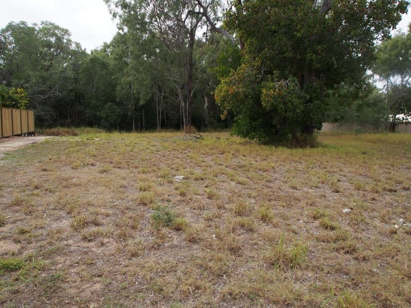 9 Albatross Court, Moore Park Beach QLD 4670