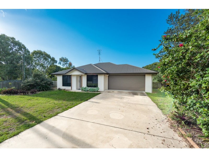 13A Moore Park Road, Moore Park Beach QLD 4670