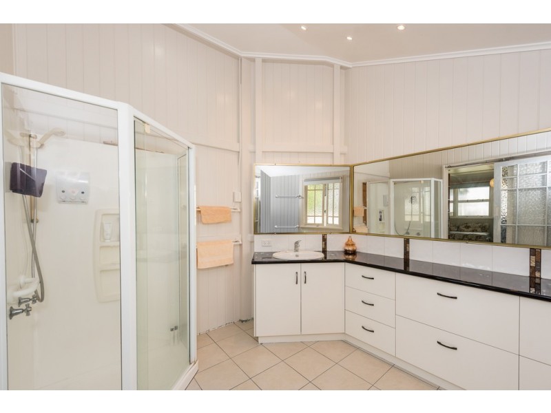 30 Bingera Street, Bundaberg West QLD 4670