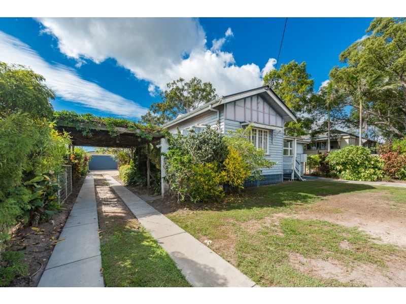 30 Bingera Street, Bundaberg West QLD 4670