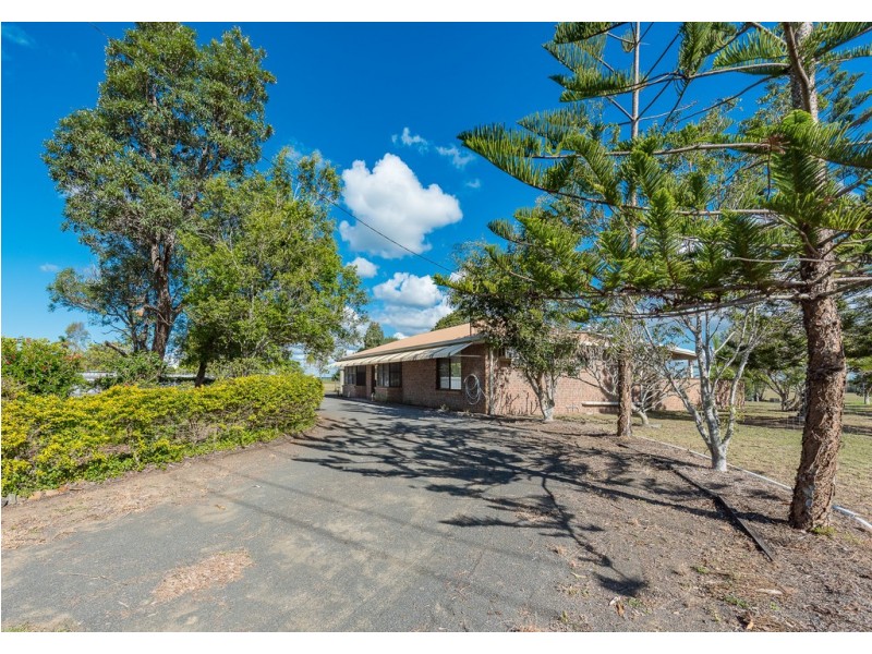59 MURDOCHS RD, Moore Park Beach QLD 4670