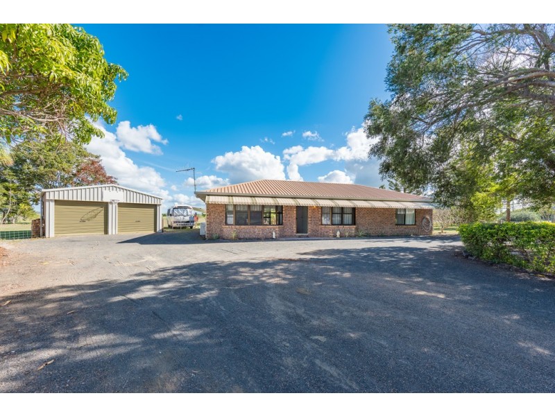 59 MURDOCHS RD, Moore Park Beach QLD 4670