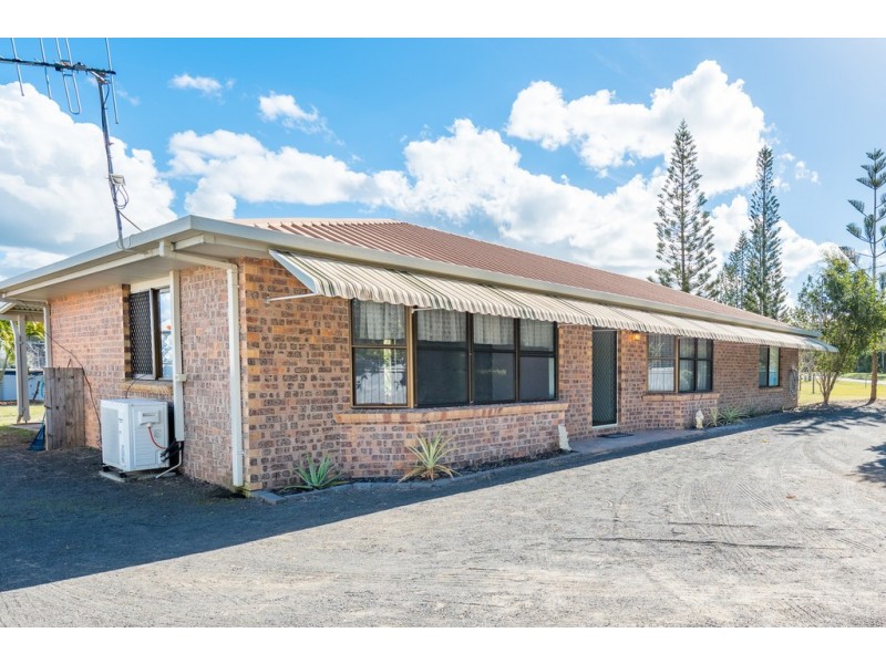 59 MURDOCHS RD, Moore Park Beach QLD 4670