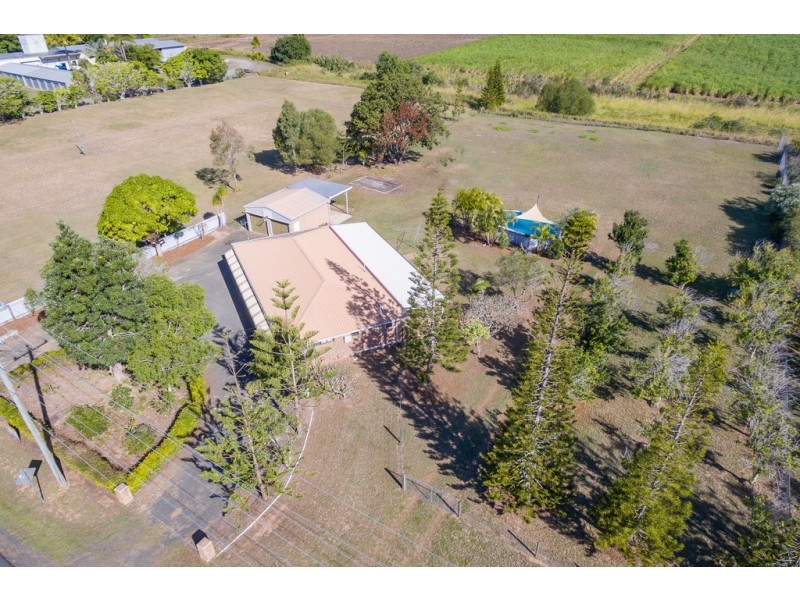 59 MURDOCHS RD, Moore Park Beach QLD 4670