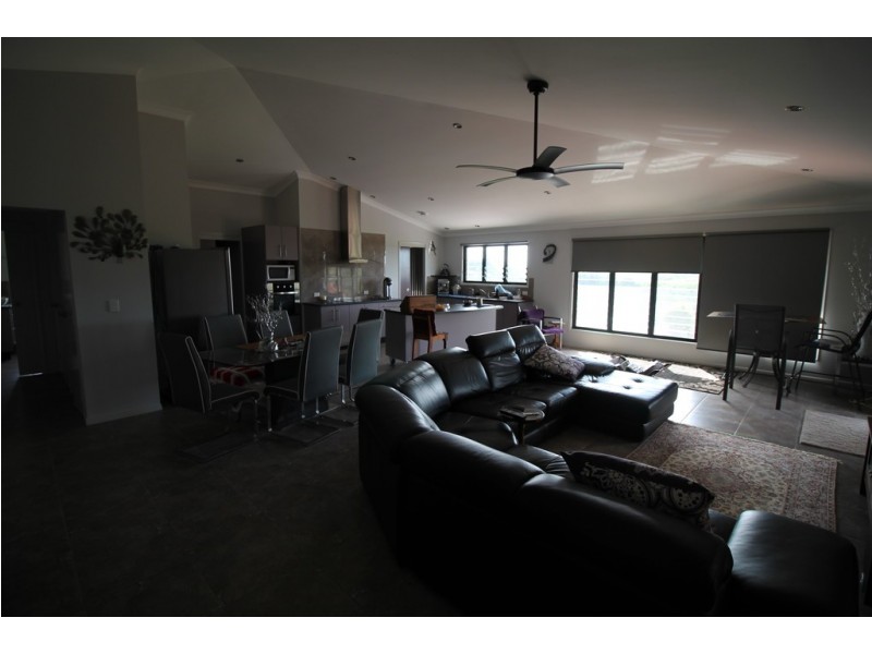 110 Old Creek Road, Childers QLD 4660