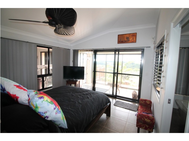 110 Old Creek Road, Childers QLD 4660