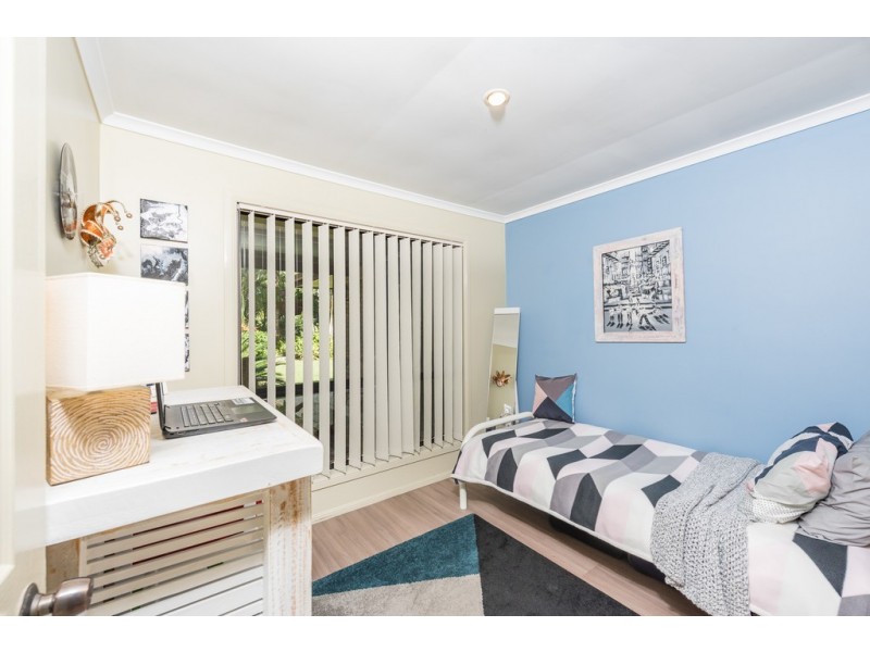 5 Woodlands Lane, Moore Park Beach QLD 4670