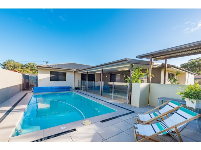 24 Osborn Street, Svensson Heights QLD 4670