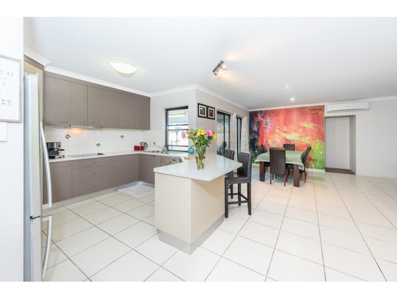 24 Osborn Street, Svensson Heights QLD 4670