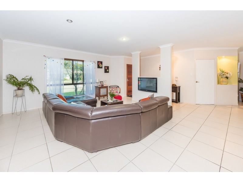 24 Osborn Street, Svensson Heights QLD 4670