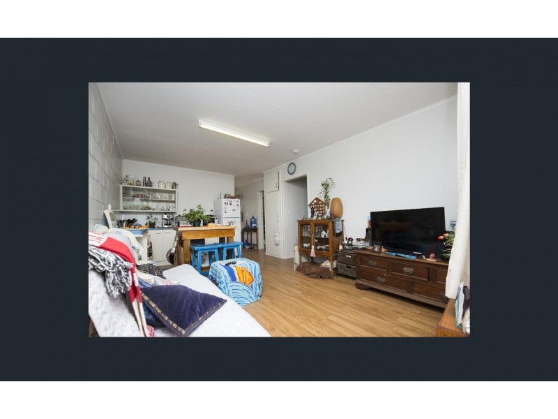 39 Club Avenue, Moore Park Beach QLD 4670