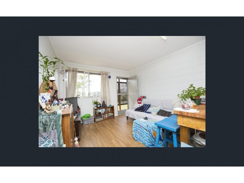 39 Club Avenue, Moore Park Beach QLD 4670