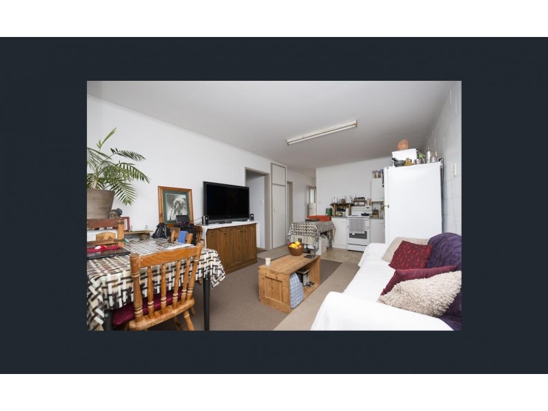 39 Club Avenue, Moore Park Beach QLD 4670