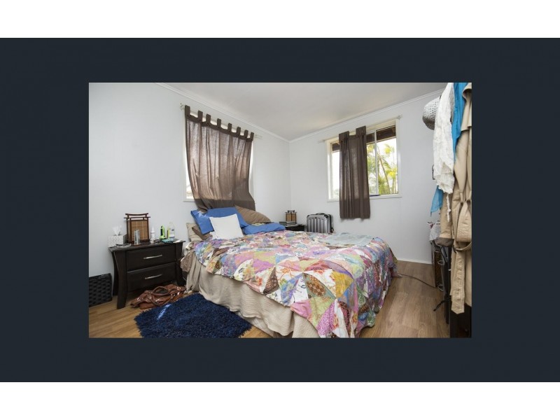 39 Club Avenue, Moore Park Beach QLD 4670