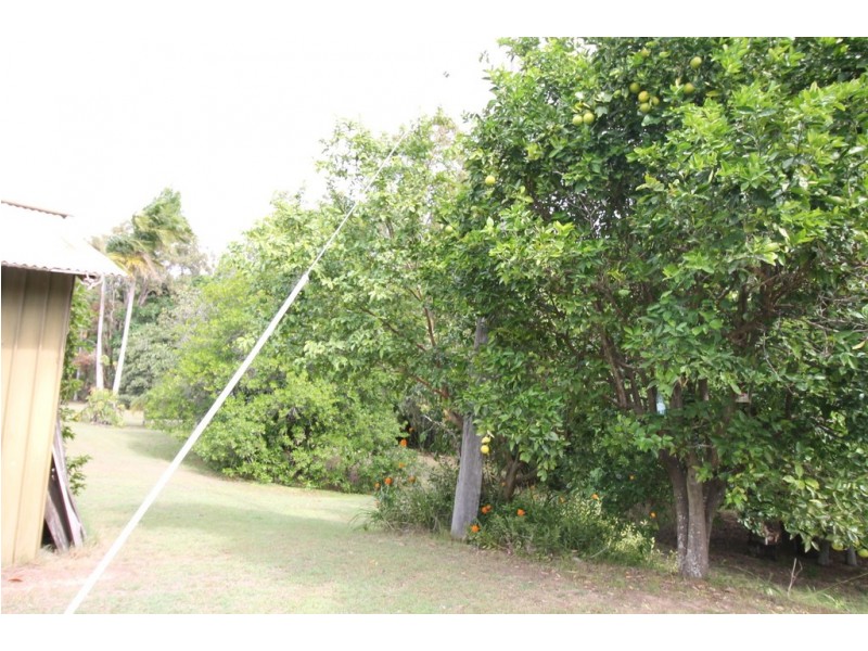 496 Gooburrum Road, Welcome Creek QLD 4670