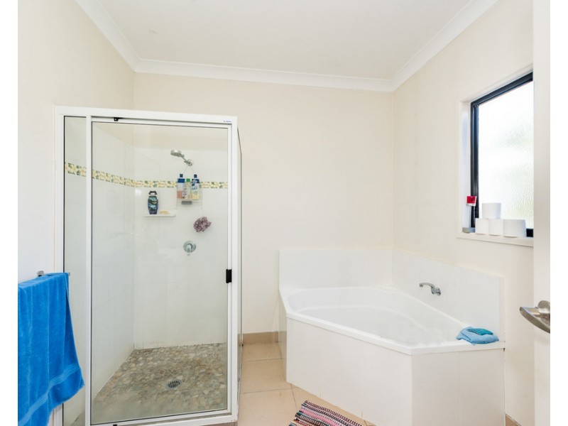 45 Spinnaker Boulevard, Innes Park QLD 4670