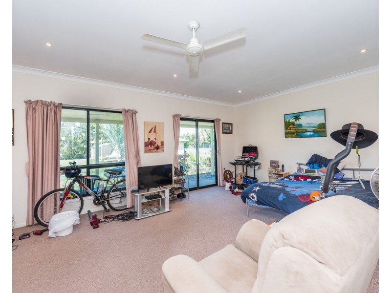 45 Spinnaker Boulevard, Innes Park QLD 4670
