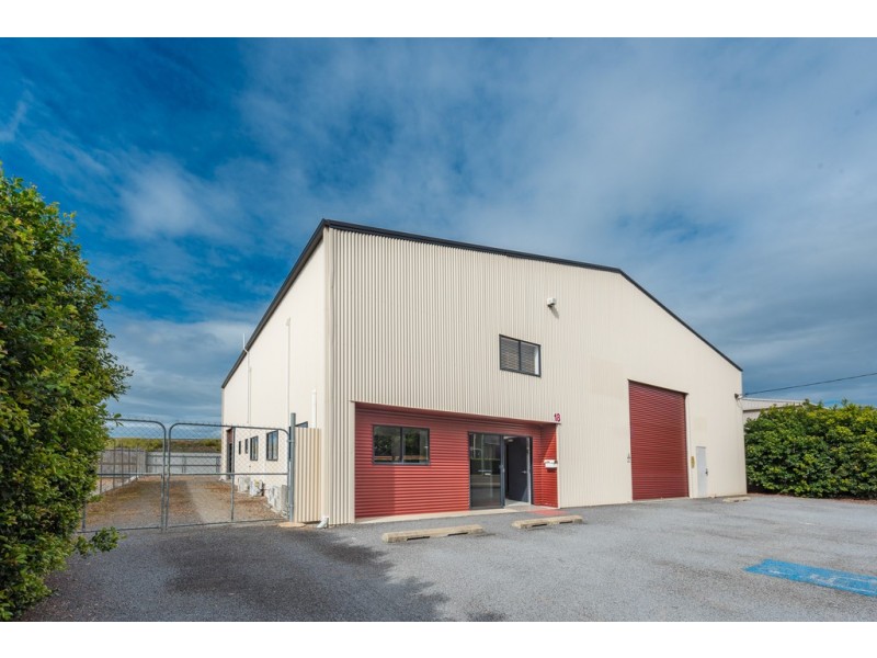 18 Ellen Drive, Thabeban QLD 4670