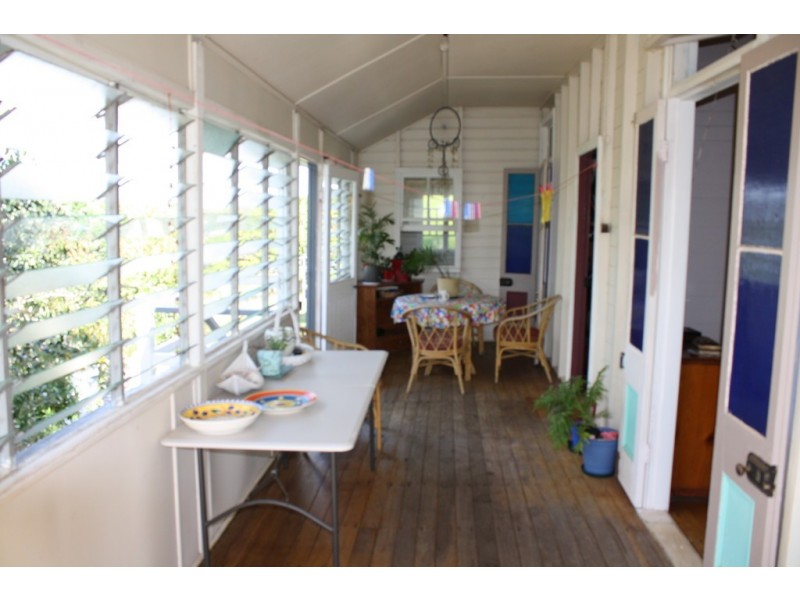 10 Morris Terrace, Gin Gin QLD 4671