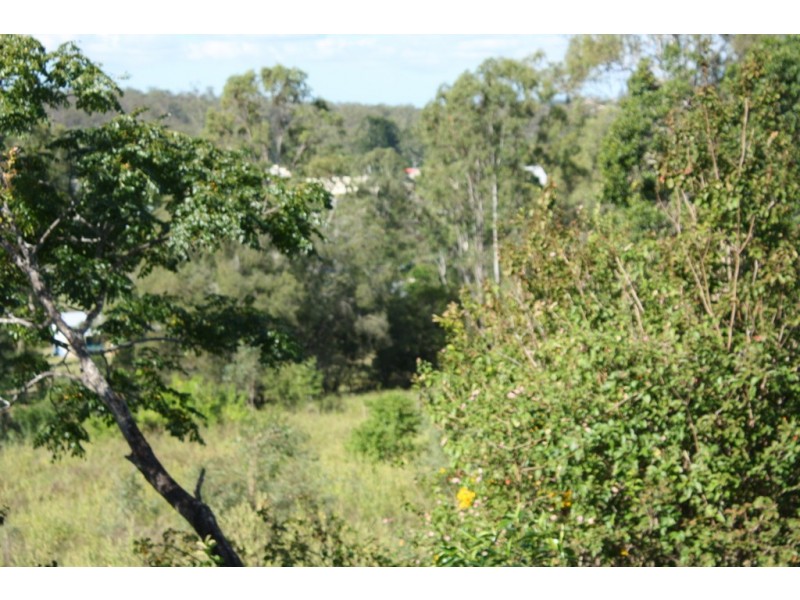 10 Morris Terrace, Gin Gin QLD 4671