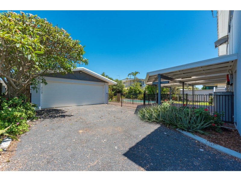 41 Sea Esplanade, Burnett Heads QLD 4670