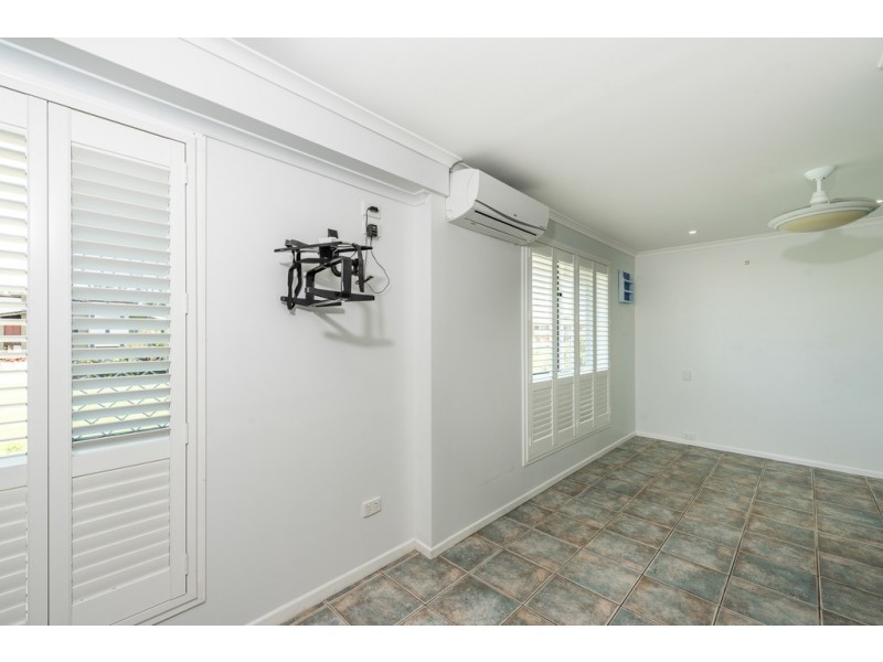 41 Sea Esplanade, Burnett Heads QLD 4670
