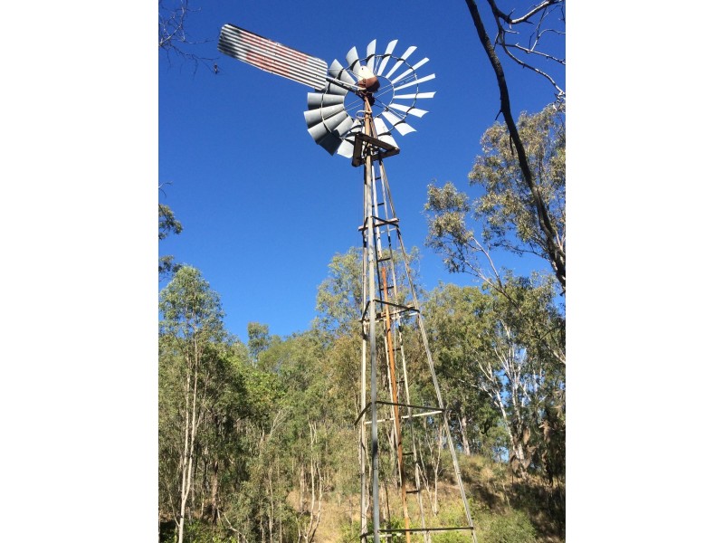 3 Russell Street, Mount Perry QLD 4671