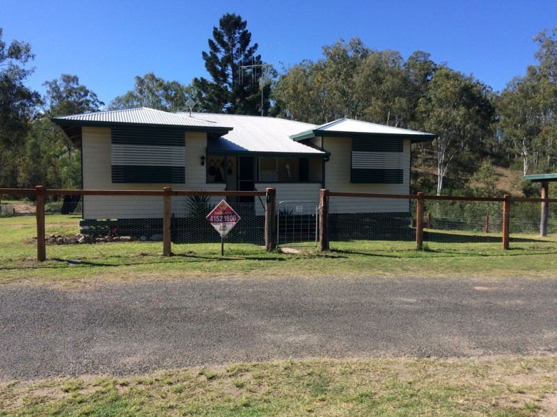 3 Russell Street, Mount Perry QLD 4671