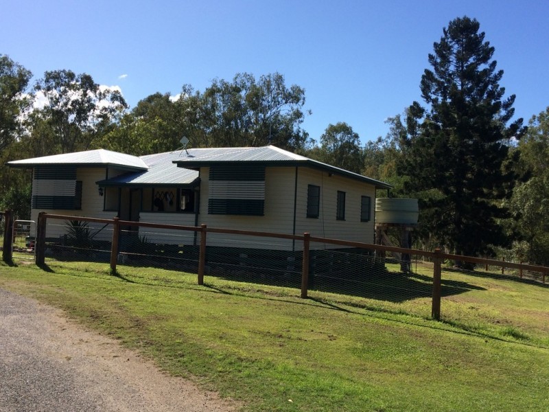 3 Russell Street, Mount Perry QLD 4671