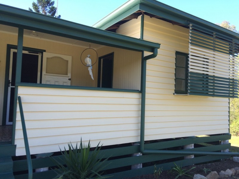 3 Russell Street, Mount Perry QLD 4671