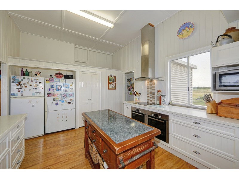 388 Booyan Road, Moore Park Beach QLD 4670