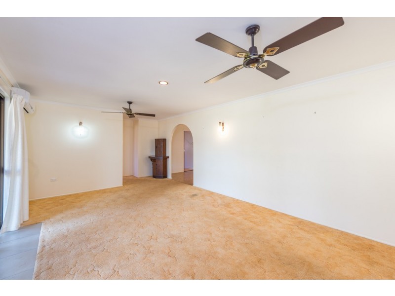 14 Campbell Street, Burnett Heads QLD 4670