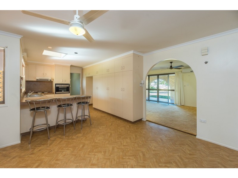14 Campbell Street, Burnett Heads QLD 4670