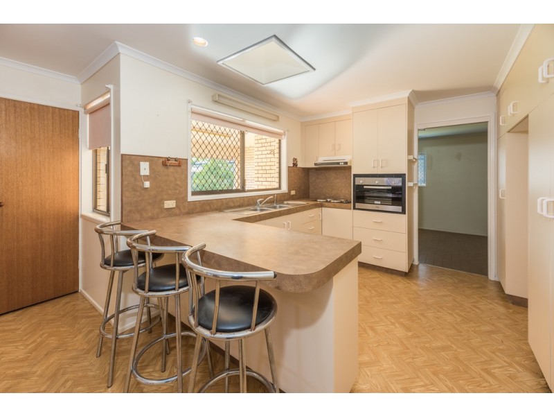 14 Campbell Street, Burnett Heads QLD 4670