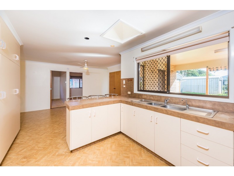 14 Campbell Street, Burnett Heads QLD 4670