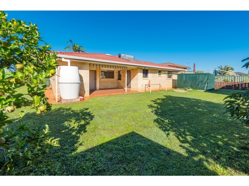 14 Campbell Street, Burnett Heads QLD 4670